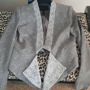 Gorgeous Flattering BCBG Classy Fitted Gray Trendy Blazer!